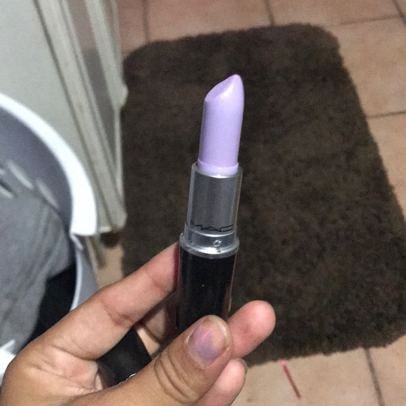 mac love and cherish lipstick